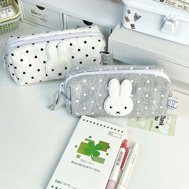 Miffy-Kaninchen, niedliches, k – Pencil Case Large Bewertung und Preis