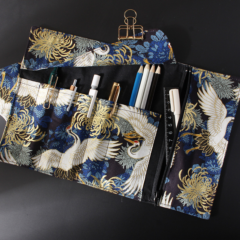 Japanischer Retro-Stiftetui im – Pencil Case Large Bewertung und Preis